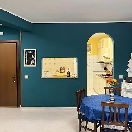 House - Neptune - Near The - Garden Apartment Nettuno