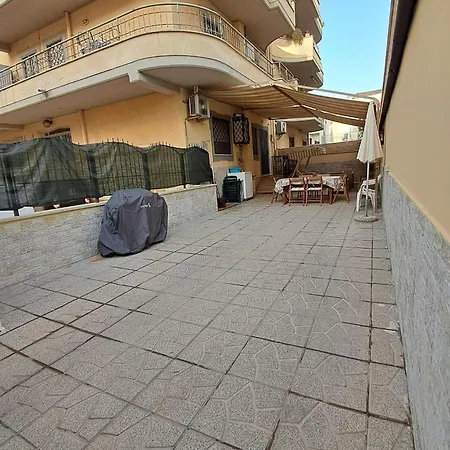House - Neptune - Near The - Garden *