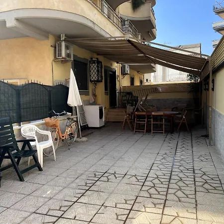 House - Neptune - Near The - Garden Apartment Nettuno